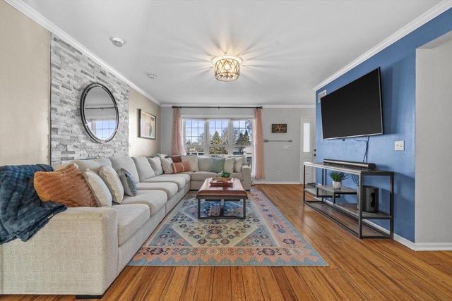 8615 Broadway DRIVE, Sturtevant, WI 53177