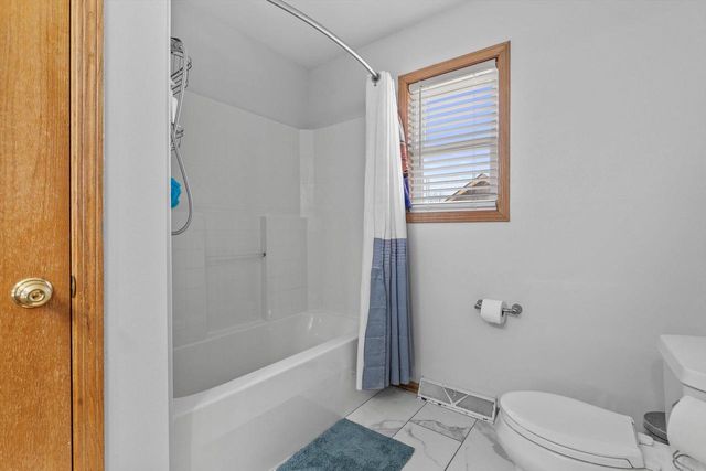 8615 Broadway DRIVE, Sturtevant, WI 53177