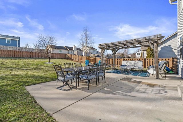 8615 Broadway DRIVE, Sturtevant, WI 53177