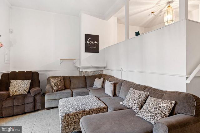 2344 MILTON PL, Newark, DE 19702