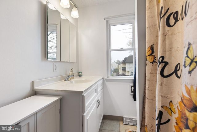 2344 MILTON PL, Newark, DE 19702