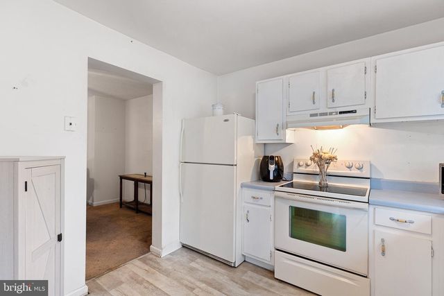 2344 MILTON PL, Newark, DE 19702