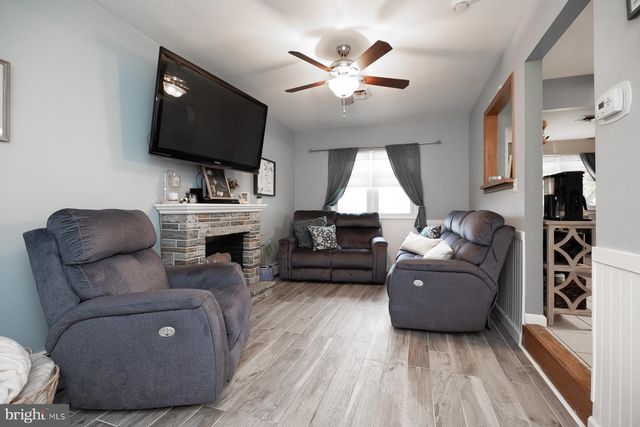 110 OAK AVE, Bellmawr, NJ 08031