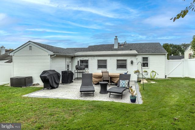 110 OAK AVE, Bellmawr, NJ 08031
