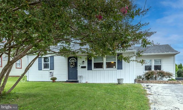 110 OAK AVE, Bellmawr, NJ 08031