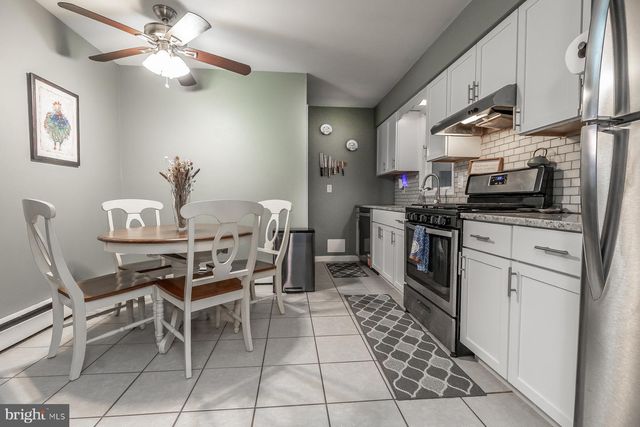 110 OAK AVE, Bellmawr, NJ 08031