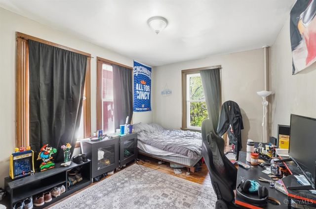 2661 Bellevue Avenue, Cincinnati, OH 45219