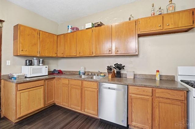 2661 Bellevue Avenue, Cincinnati, OH 45219