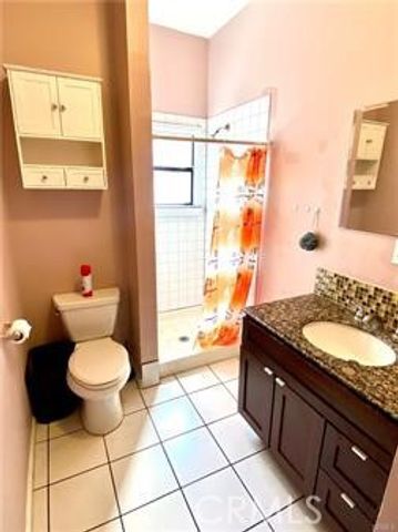 6743 Tujunga Avenue, North Hollywood, CA 91606