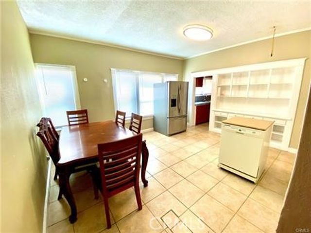 6743 Tujunga Avenue, North Hollywood, CA 91606