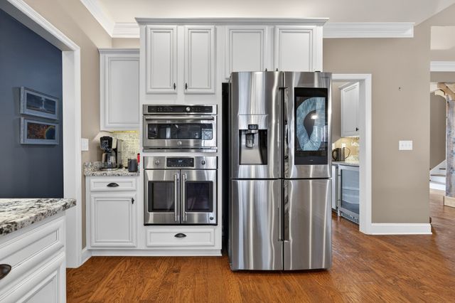 33 Ivy Dr, Fayetteville, TN 37334