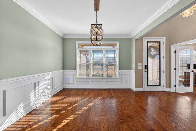 33 Ivy Dr, Fayetteville, TN 37334