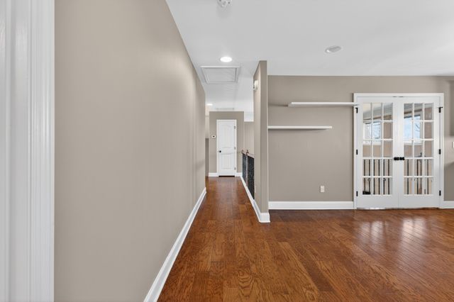 33 Ivy Dr, Fayetteville, TN 37334