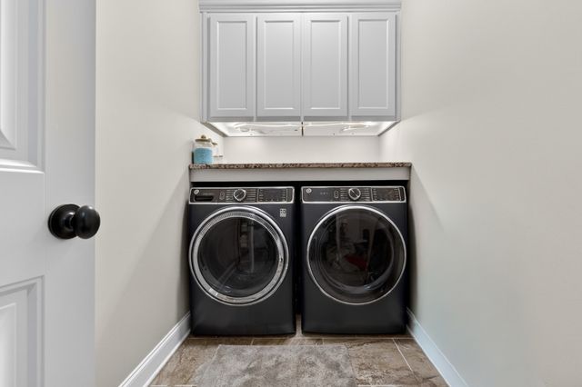 33 Ivy Dr, Fayetteville, TN 37334