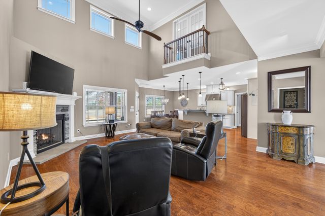 33 Ivy Dr, Fayetteville, TN 37334