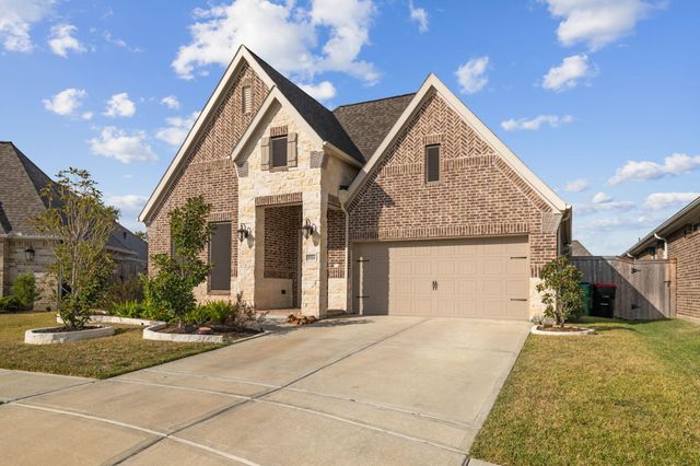 19334 Belmont Stakes Way, Tomball, TX 77377