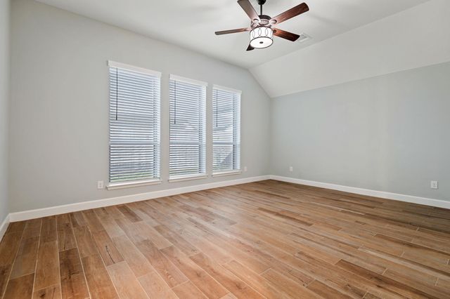 19334 Belmont Stakes Way, Tomball, TX 77377