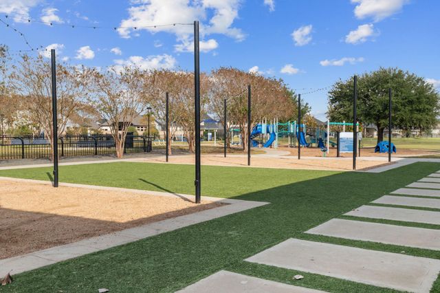 19334 Belmont Stakes Way, Tomball, TX 77377