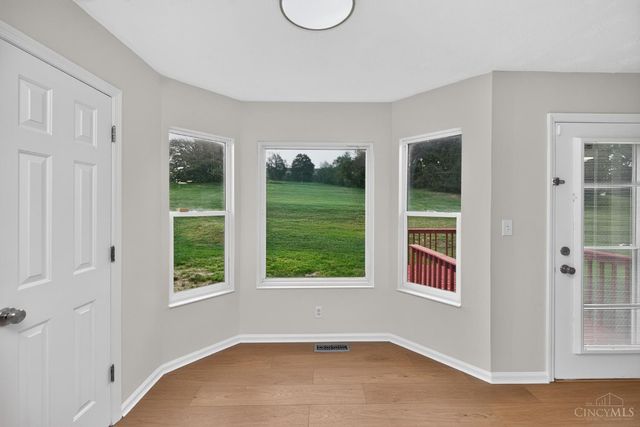 11909 Winston Circle, Forest Park, OH 45240