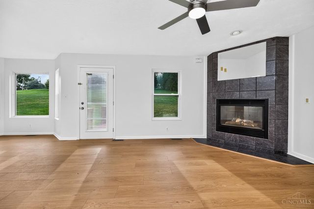 11909 Winston Circle, Forest Park, OH 45240