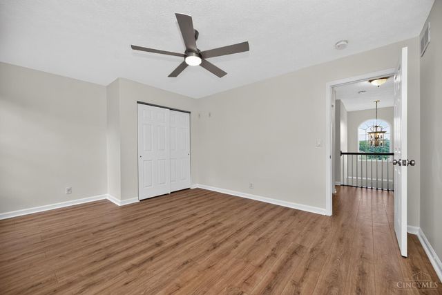11909 Winston Circle, Forest Park, OH 45240