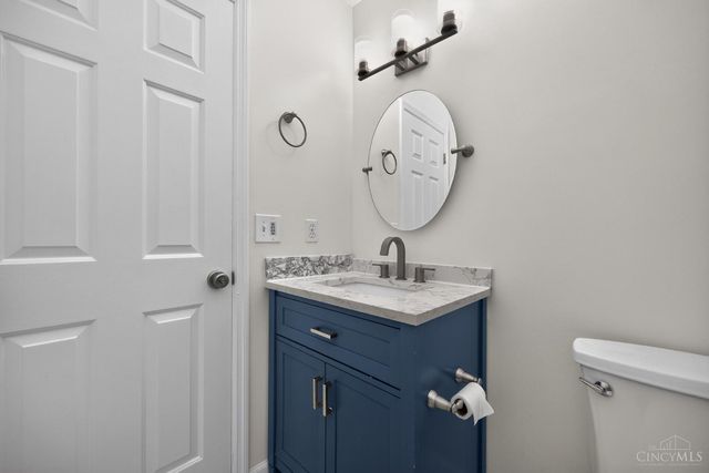 11909 Winston Circle, Forest Park, OH 45240
