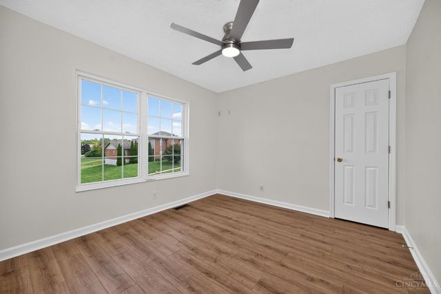 11909 Winston Circle, Forest Park, OH 45240