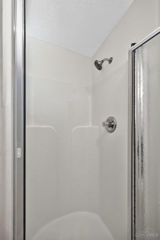 11909 Winston Circle, Forest Park, OH 45240