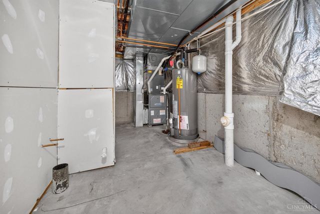 11909 Winston Circle, Forest Park, OH 45240