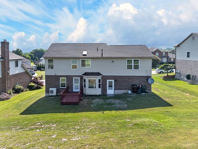 11909 Winston Circle, Forest Park, OH 45240