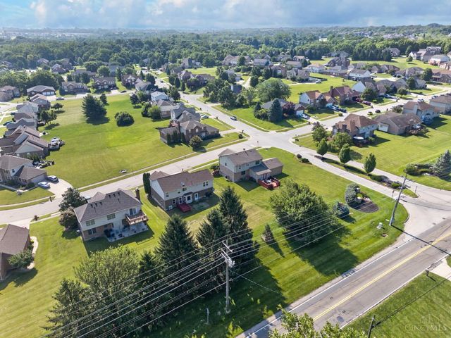 11909 Winston Circle, Forest Park, OH 45240