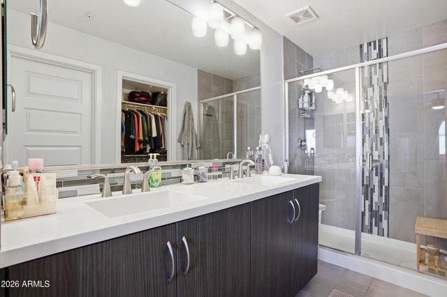 2357 E HIDALGO Avenue, Phoenix, AZ 85040