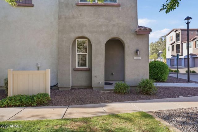 2357 E HIDALGO Avenue, Phoenix, AZ 85040