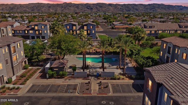 2357 E HIDALGO Avenue, Phoenix, AZ 85040