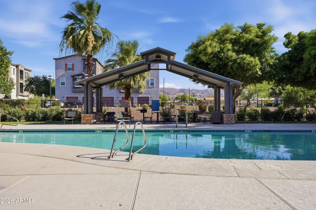 2357 E HIDALGO Avenue, Phoenix, AZ 85040