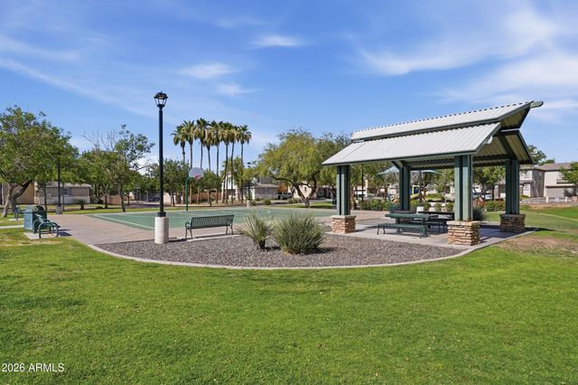 2357 E HIDALGO Avenue, Phoenix, AZ 85040
