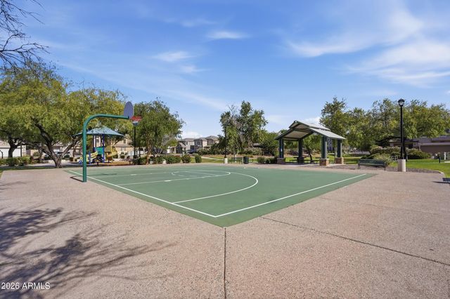 2357 E HIDALGO Avenue, Phoenix, AZ 85040