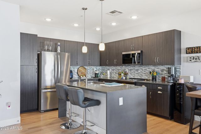 2357 E HIDALGO Avenue, Phoenix, AZ 85040