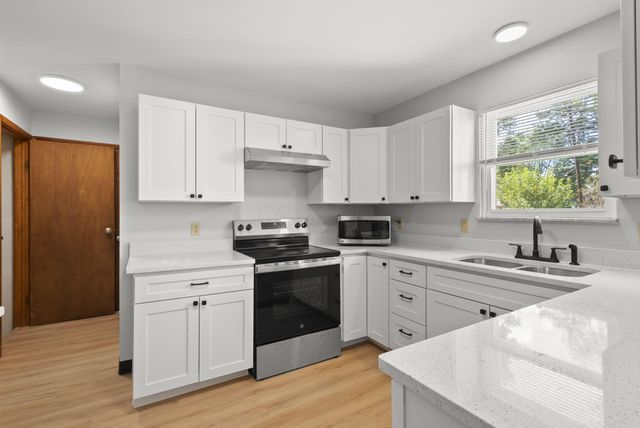 4845 Bourke Road, Columbus, OH 43229