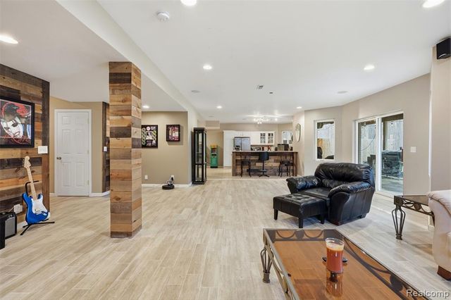 65690 North Avenue, Ray, MI 48096