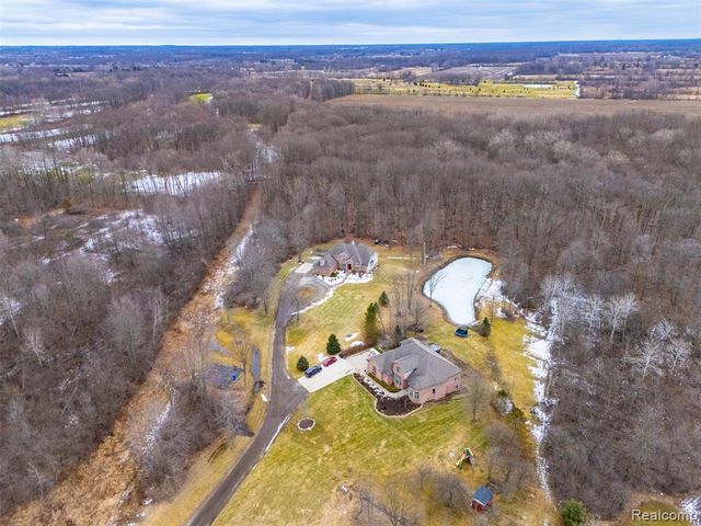 65690 North Avenue, Ray, MI 48096