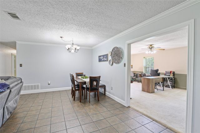 100 Madison Drive, Longview, TX 75603
