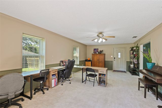 100 Madison Drive, Longview, TX 75603