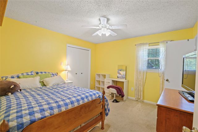 100 Madison Drive, Longview, TX 75603