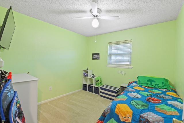 100 Madison Drive, Longview, TX 75603