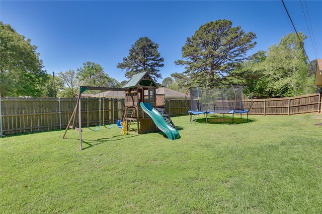 100 Madison Drive, Longview, TX 75603