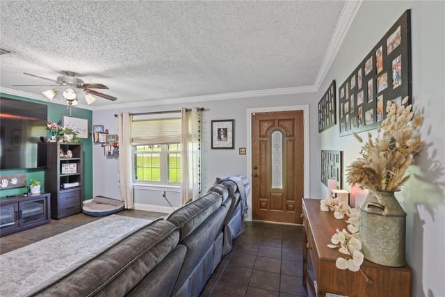 100 Madison Drive, Longview, TX 75603