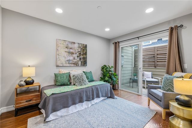 78 N Sierra Bonita Avenue 2, Pasadena, CA 91106