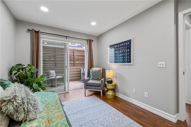 78 N Sierra Bonita Avenue 2, Pasadena, CA 91106