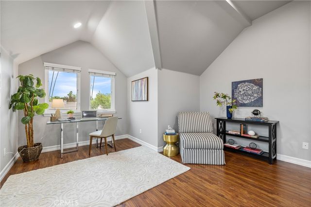 78 N Sierra Bonita Avenue 2, Pasadena, CA 91106